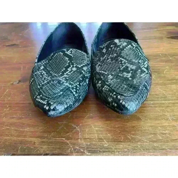 Time and Tru Snake Animal Print Feather Flats, size 9 1/2 Wide - Picture 8 of 8